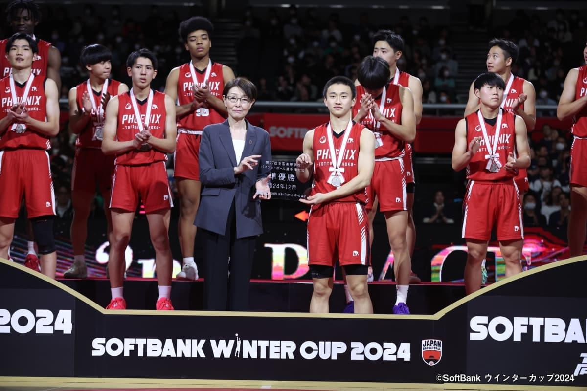 フォトギャラリー | SoftBank ウインターカップ2024 令和6年度 第77回全国高等学校バスケットボール選手権大会