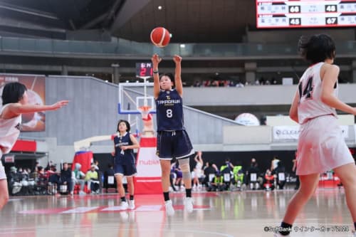 女子1回戦_県立小林vs高川学園 10