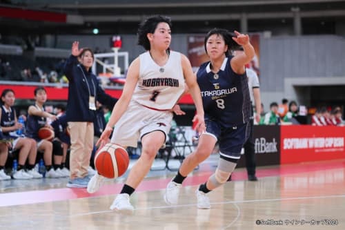 女子1回戦_県立小林vs高川学園 4