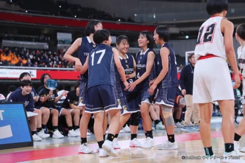 女子1回戦_県立小林vs高川学園 8