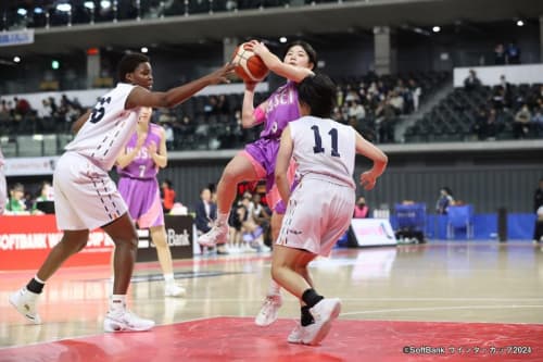 女子1回戦 日本航空vs八戸学院光星12