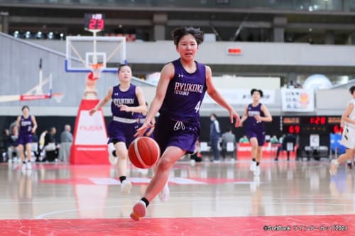 女子1回戦 高知中央vs龍谷富山11