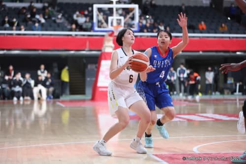 女子準々決勝 京都精華学園vs鵬学園12