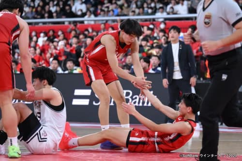 男子決勝 福岡大学附属大濠vs鳥取城北38