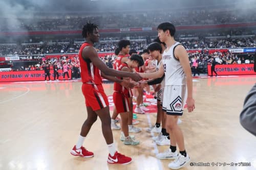 男子決勝 福岡大学附属大濠vs鳥取城北57